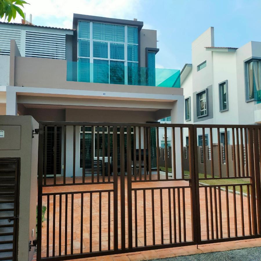 Casuarina Sea Breeze Desaru Apartment ภายนอก รูปภาพ